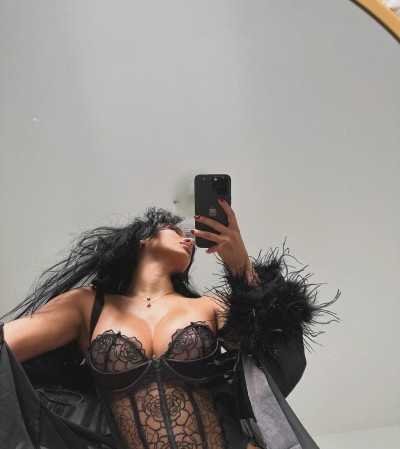 Ника, Г. Зеленокумск