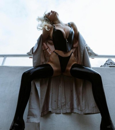 Ярослава, Г. Зеленокумск